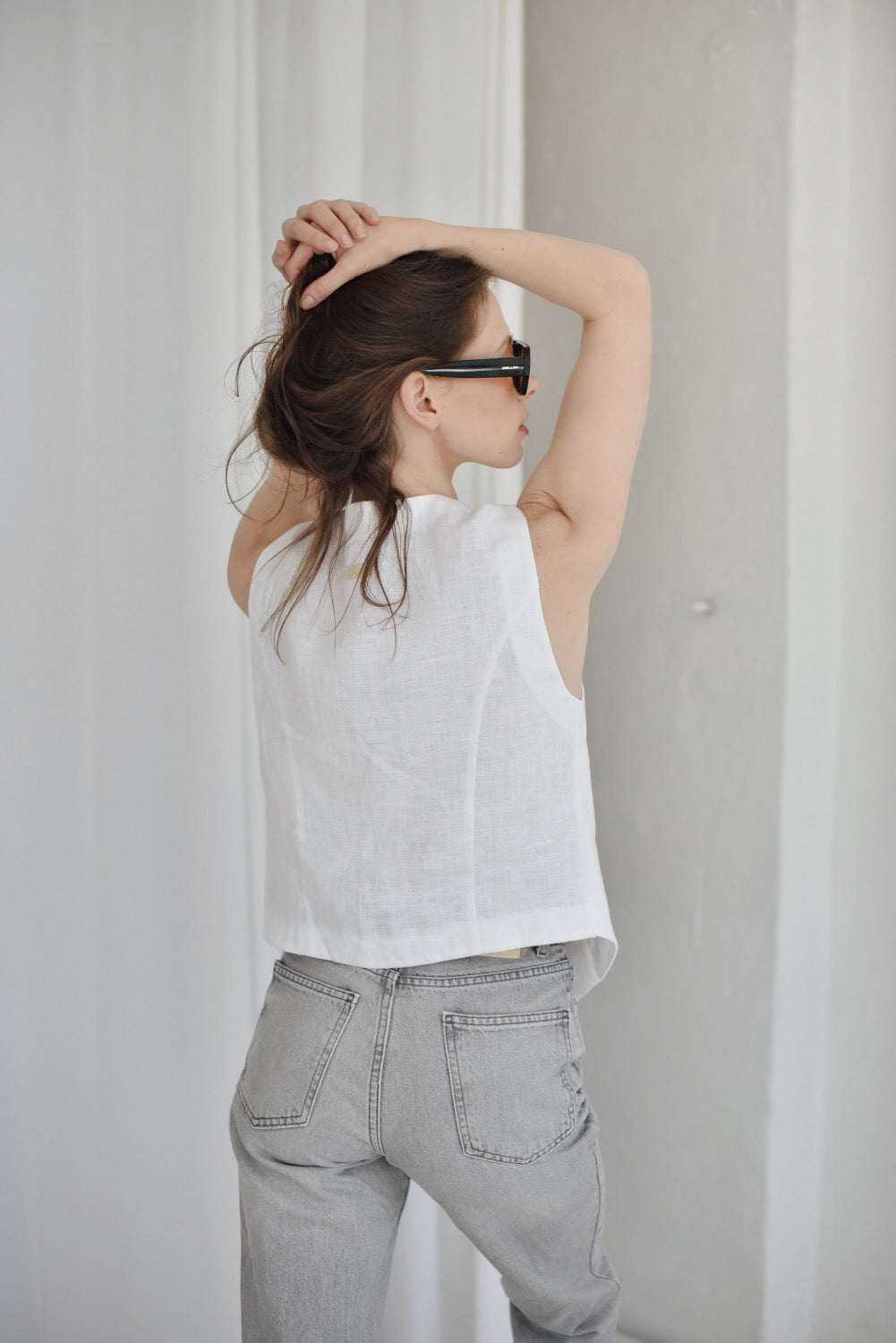 Linen vest