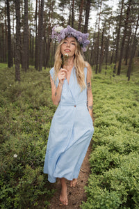 Linen wrapdress with button