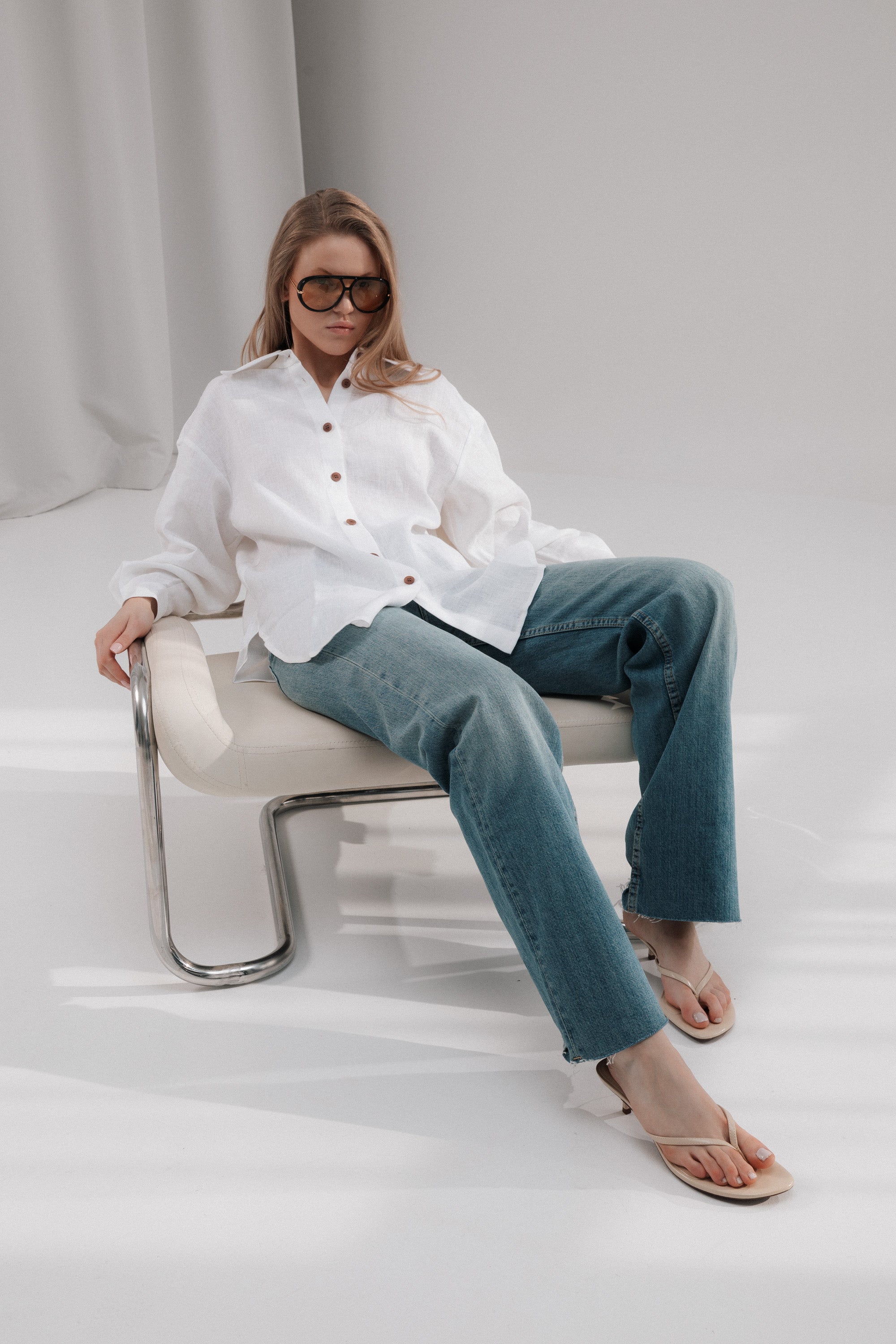 WHITE SHIRT