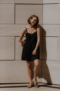 Mini linen dress with buttons