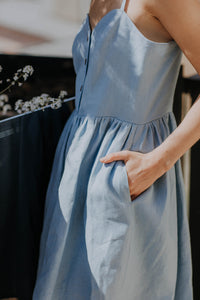 Mini linen dress with buttons